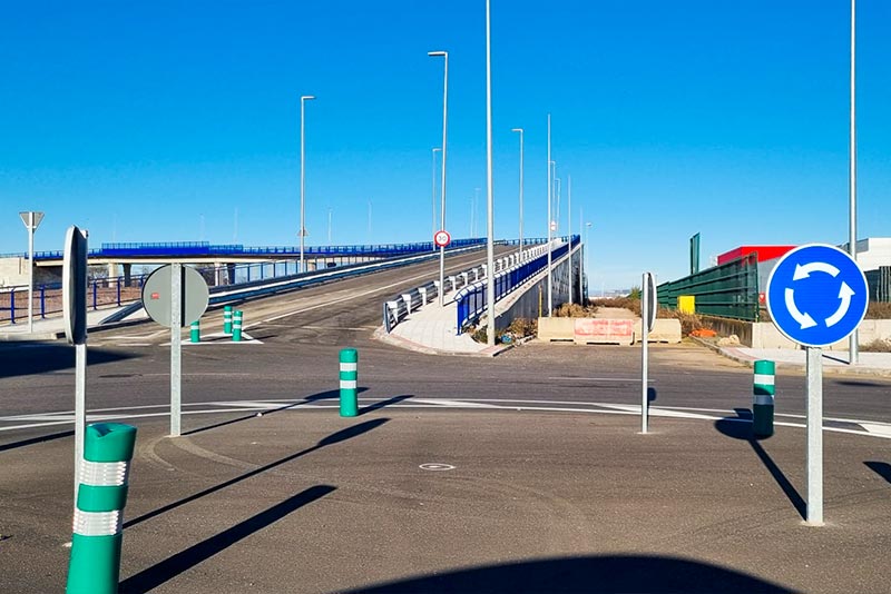 Alovera cuenta ya con un nuevo puente y vía de acceso al municipio